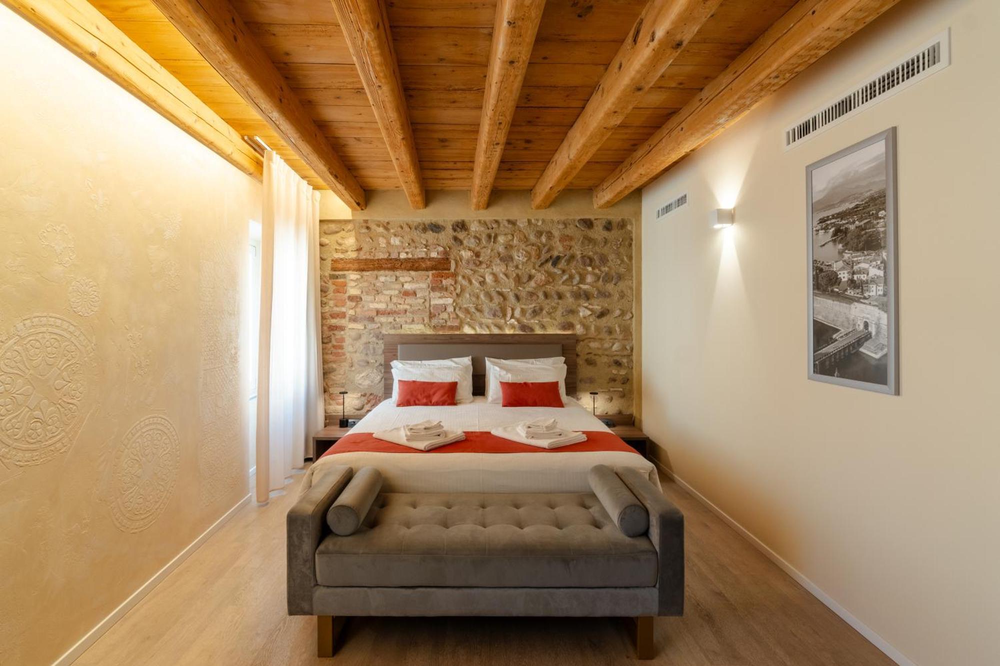 La Casa In Paese Hotel Peschiera del Garda Eksteriør billede