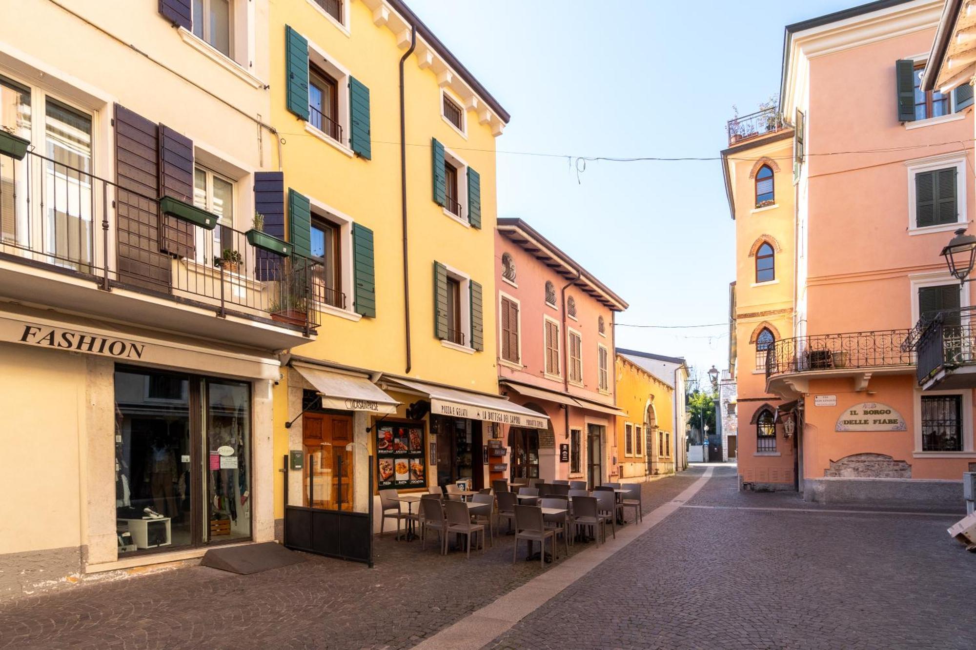 La Casa In Paese Hotel Peschiera del Garda Eksteriør billede