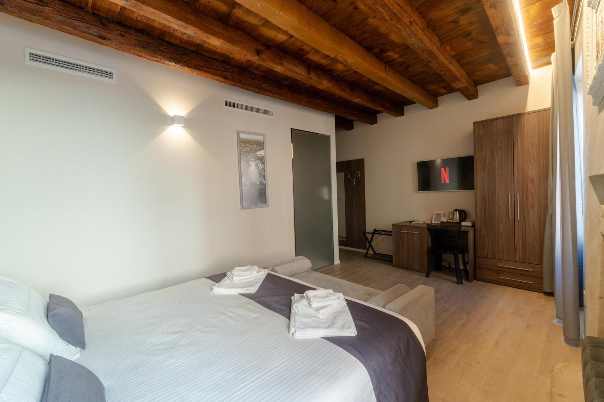 La Casa In Paese Hotel Peschiera del Garda Eksteriør billede