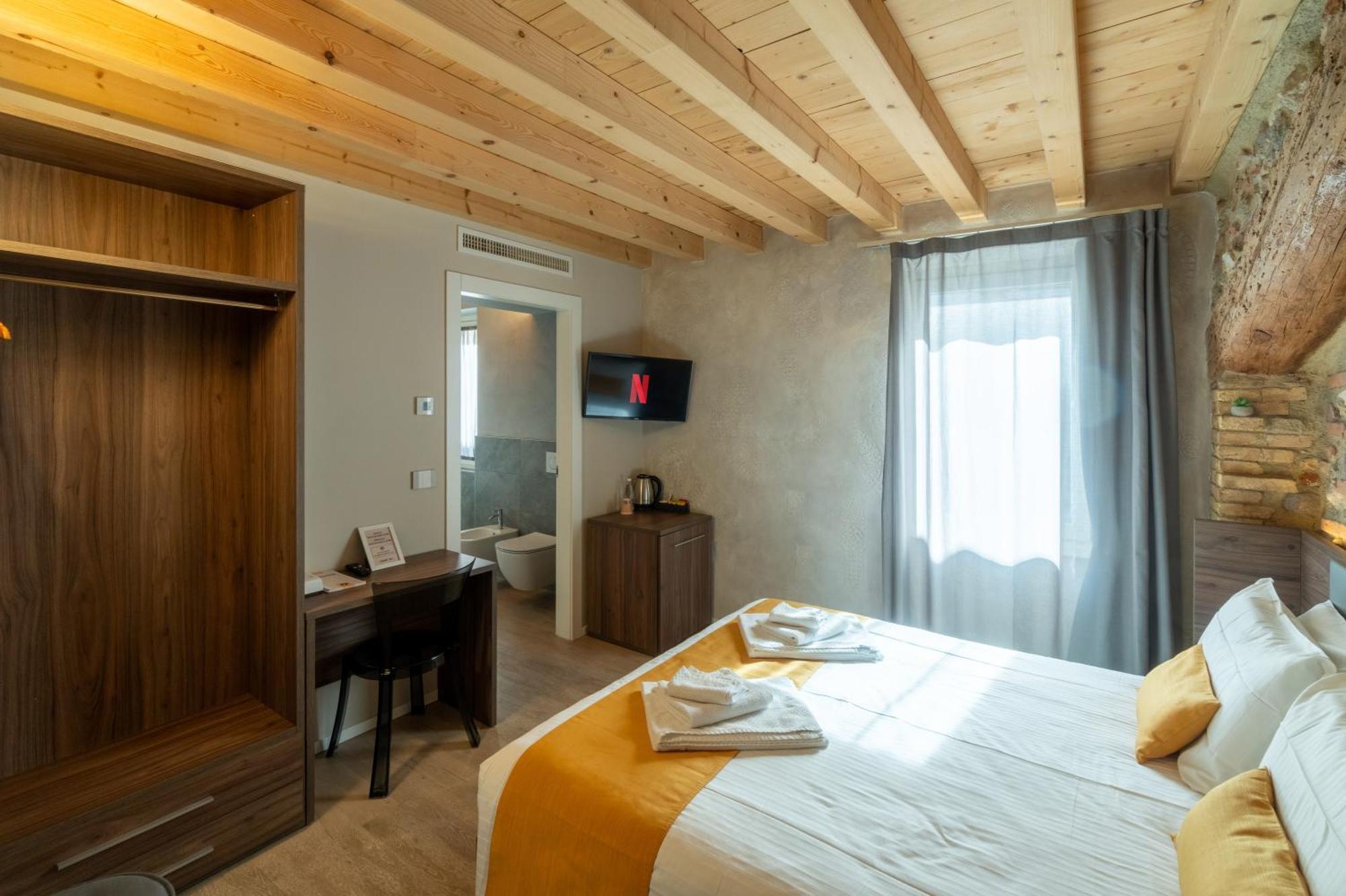La Casa In Paese Hotel Peschiera del Garda Eksteriør billede