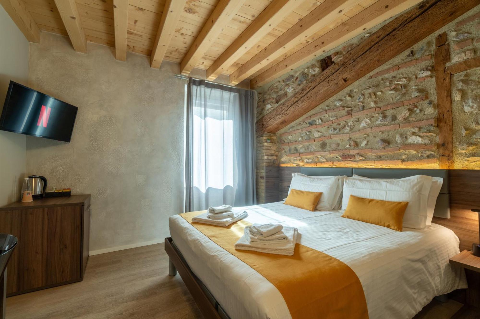 La Casa In Paese Hotel Peschiera del Garda Eksteriør billede